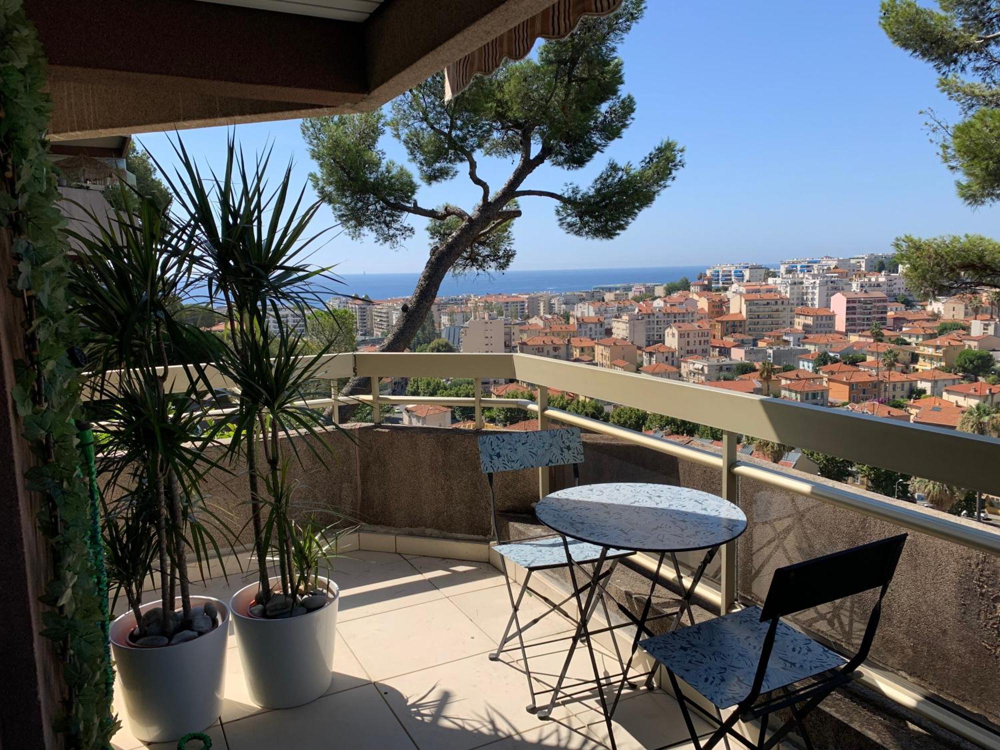 Nice, Grand Studio - Piscine - Terrasse Vue Mer Apartment Bagian luar foto