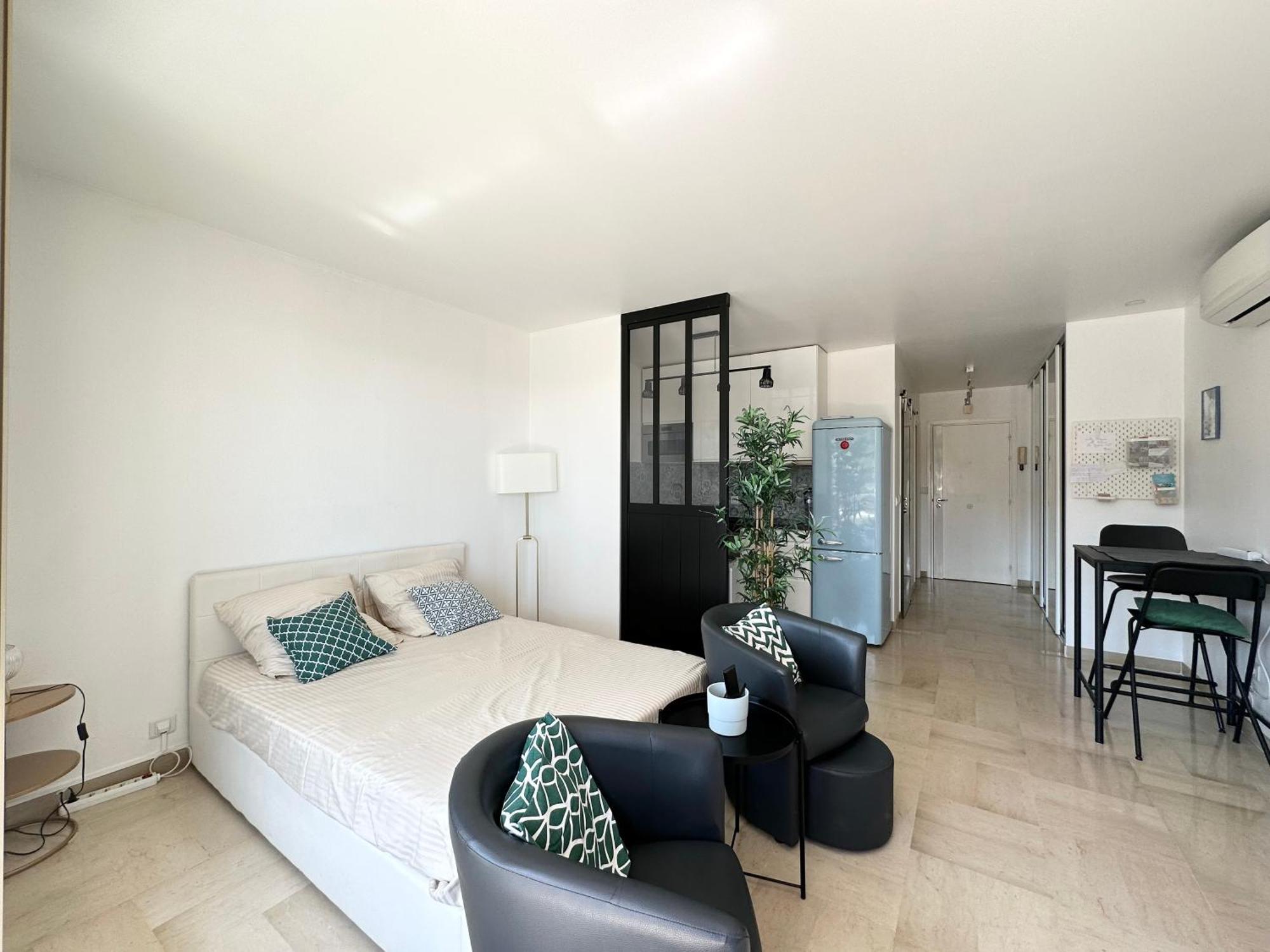 Nice, Grand Studio - Piscine - Terrasse Vue Mer Apartment Bagian luar foto