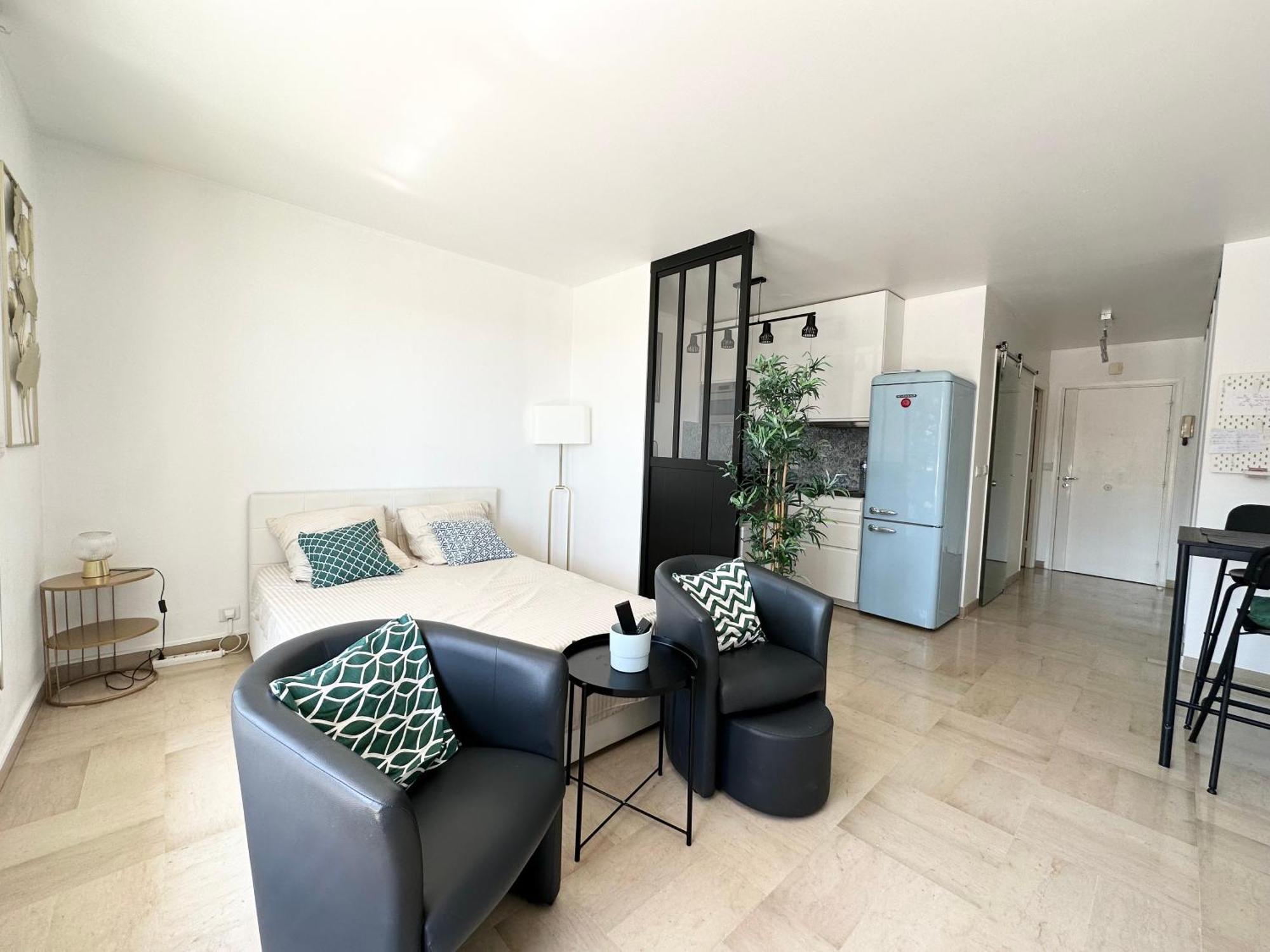 Nice, Grand Studio - Piscine - Terrasse Vue Mer Apartment Bagian luar foto